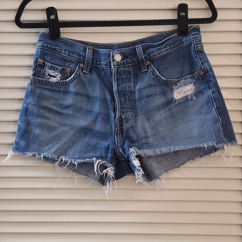 Levi Strauss - Blue 100% Cotton Distressed Demin Jean Shorts With Pockets
